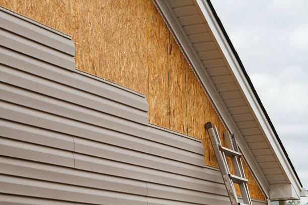24/7 Emergency Storm Damage Siding Repair experts in Marietta, SC